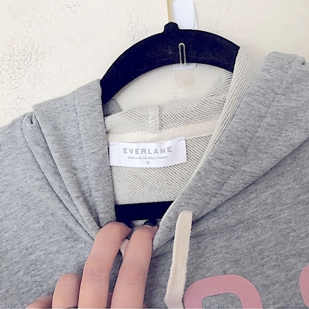 Everlane 100% Human Gray and Pink Typography Pullover Sweatshirt Hoodie Medium - Picture 7 of 8